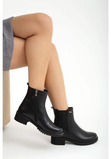 Tamer Tanca Kadın Hakiki Deri Siyah Floter Casual Bot 33 Tnc1997 Bn Bot Sk22/23 Sıyah Floter Siyah