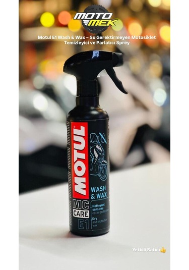 Motul E1 Wash & Wax Pratik Motosiklet Yüzey Temizleyici 400ml
