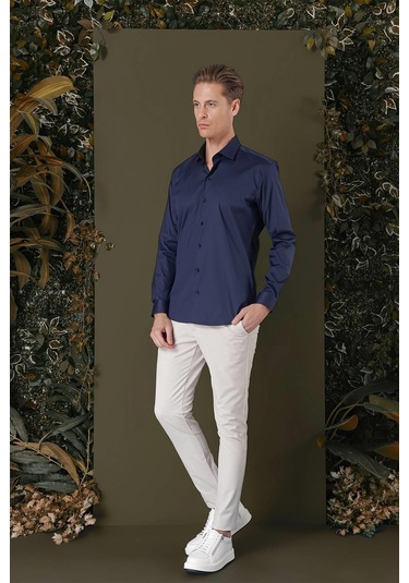 Gk 709 Slim Fit Lacivert Klasik Gömlek Lacivert