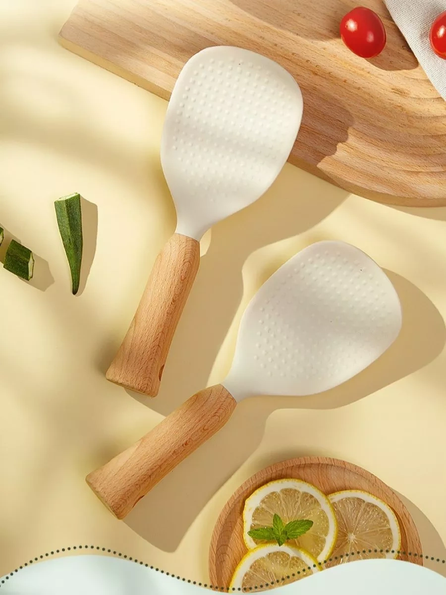 Stil'nyj İ Udobnyj Dom Ağaç Saplı Silikon Mutfak Spatulası 226208367 Beyaz