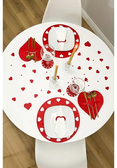 Çiftler İçin Sevgililer Günü, Özel Gün Kalp Desenli Keçe Supla Seti - Romantik Set Kırmızı