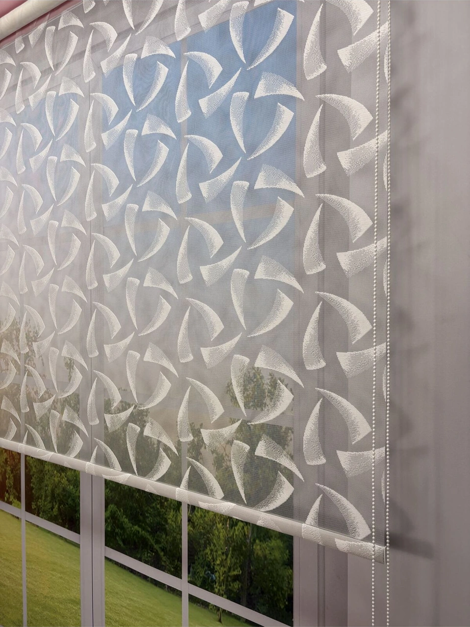 Nova Serisi Üç Yaprak Desenli Çift Mekanizmalı Beyaz Tül Pembe Stor Perde Pembe