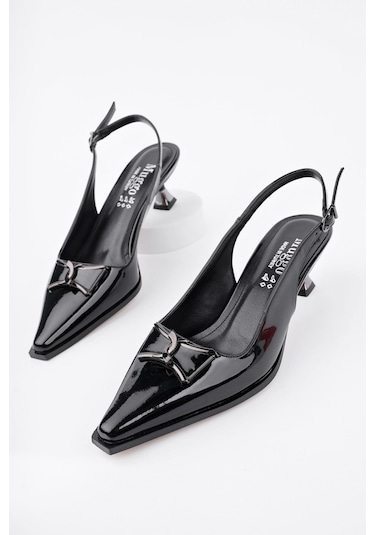 Muggo Forest Arkası Açık Toka Detaylı Günlük Klasik Topuklu Kadın Stiletto Ayakkabı Siyah-Rugan
