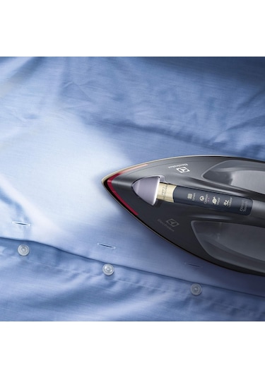 Electrolux E8ST1-8EGM 7.5 Bar Basınçlı 2400 W Buhar Kazanlı Ütü