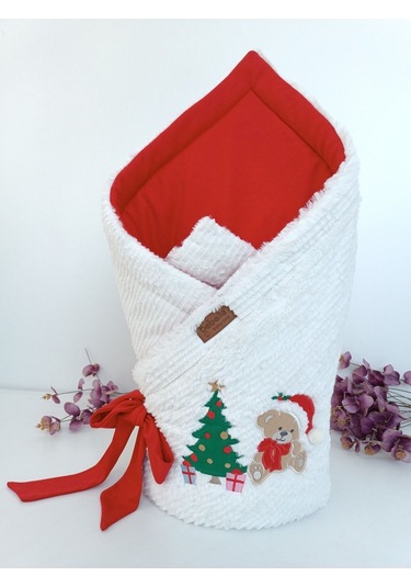 Kışlık Bebek Battaniyesi & Kundağı - Çam Ağacı & Ayıcık Işlemeli Hastane Çıkışı - Yeni Yıla Özel Kırmızı