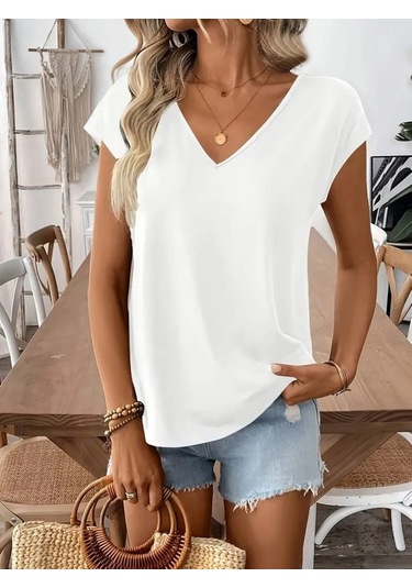 Gülsüm Aydın Kadın Kısa Kollu V Yakalı Arkadan Kurdele Detaylı Viskon Bluz Beyaz