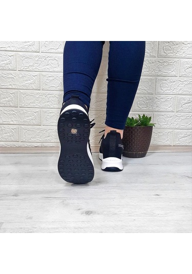 M.p 1669 Siyah İçten Gizli Topuk 7cm Taşlı Kadın Spor Ayakkabı 001