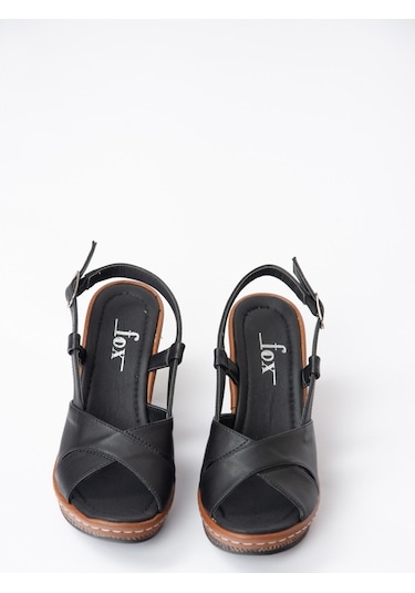 Fox Shoes Siyah Dolgu Topuklu Kadın Ayakkabı K674041309