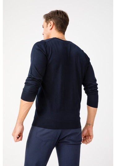 Erkek Basic V Yaka İnce Triko Kazak K.lacivert K.lacivert