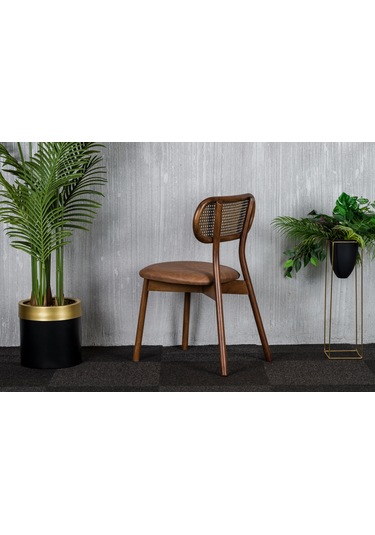 Minimalist Ahşap Sandalye Modern Ve Zarif Tasarım