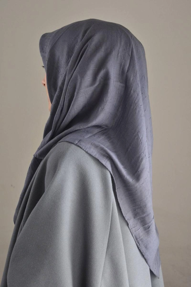 Bambu Kraş Eşarp 100x100 Cm Terletmez, Tok Ve Dik Duran, Dört Mevsim Kullanıma Uygun Füme