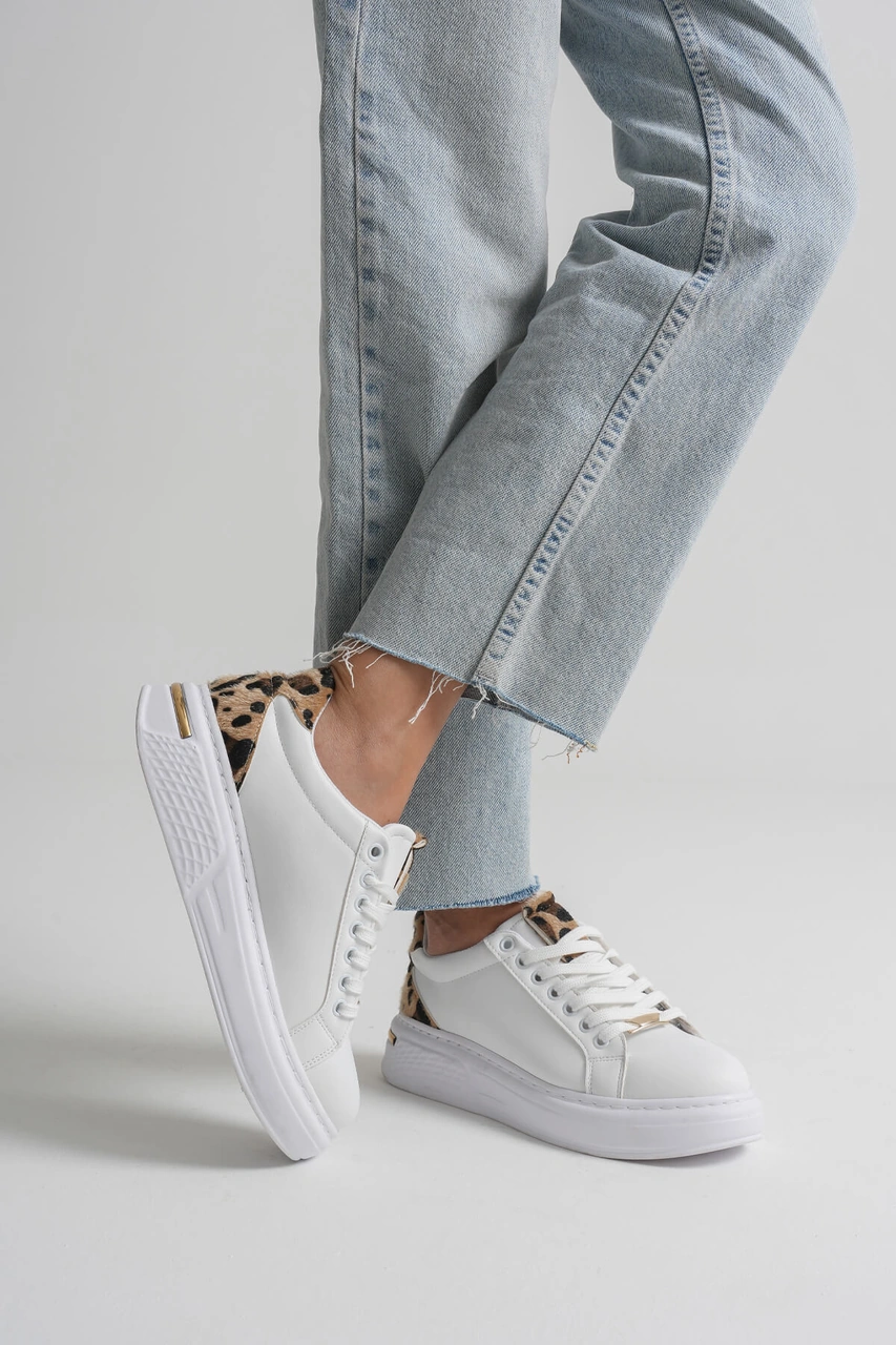 Vega Leopar Detaylı Beyaz Kadın Spor Ayakkabı Muhtelif