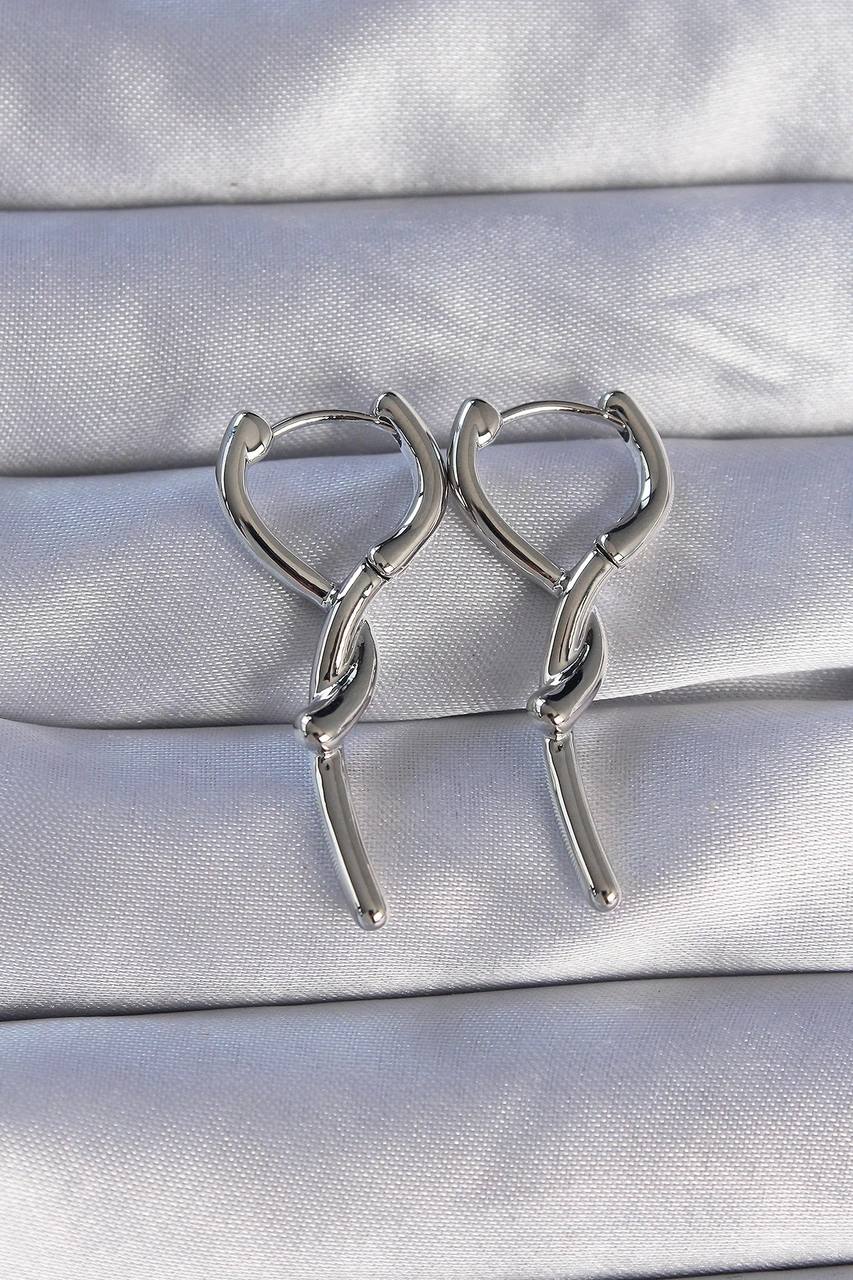 Dodes Pirinç Gümüş Renk Sarmal Çubuk Tasarımlı Uzun Küpe Tg27bkp9085 Çok Renkli