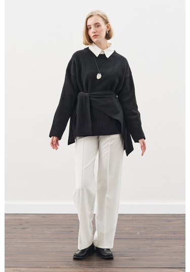 Kare Yaka Bağlamalı Triko Atkı Siyah Siyah
