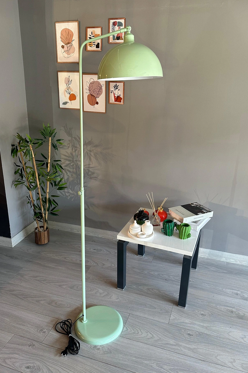 Lambader Hareketli Başlık Modern Dekoratif Metal Oturma Odası Çalışma Odası Zemin Lambası Su Yeşili
