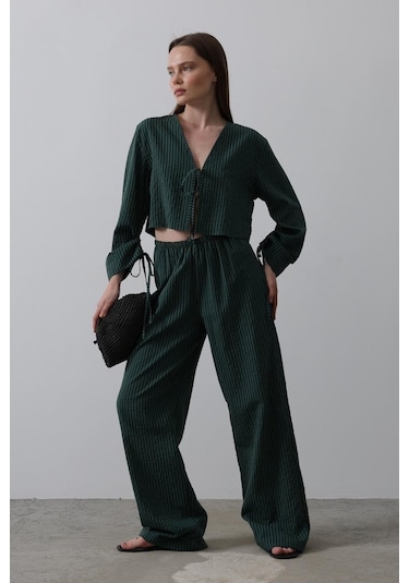 Modasize Önü Bağlamalı Crop Takım - Yeşil Yeşil