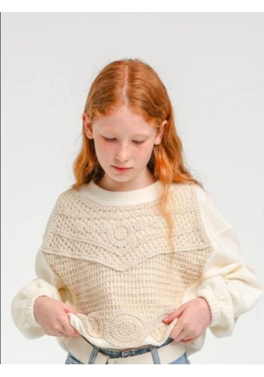 Kız Çocuk Motif İşleme Detaylı Kısa Bluz-13626-ekru Ekru