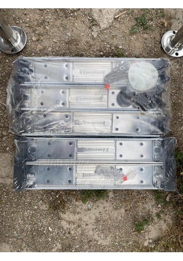 Astral Pool Elegance Ahşap Saplı 4 Basamak Havuz Merdiveni