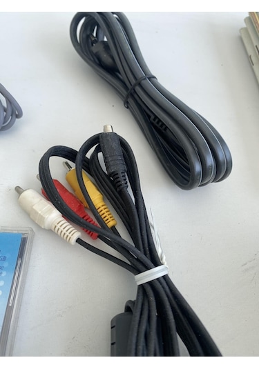 Sony  DCR-DVD803E 120X Zoom Video Kamera (Bataryasız)