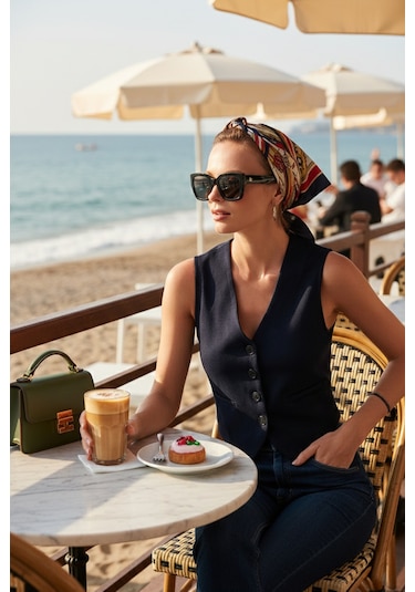 Lela Fitted Scuba Süet V Yaka Düğmeli Bayan Yelek 5865576 Lacivert