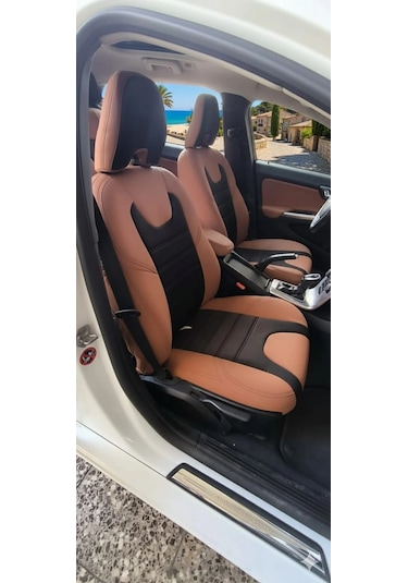 Volvo V40 - Orta Siyah Taytüyü - Kenar Siyah Deri