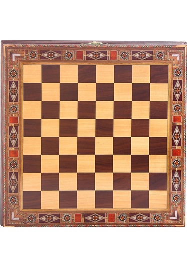 Orta Boy Metal İngiliz Satranç Takımı Antik Ve El Yapımı Masif Ahşap Sandıklı Satranç Tahtası