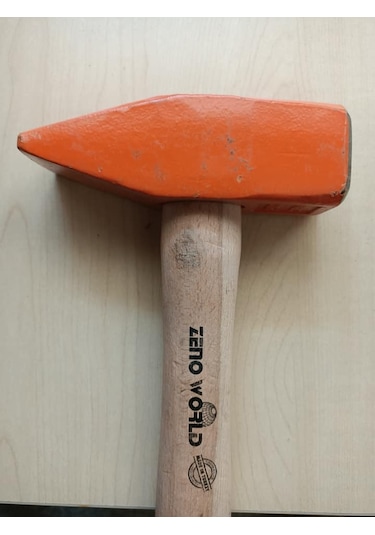 Ahşap Saplı Çekiç 2000 Gram 2 Kg