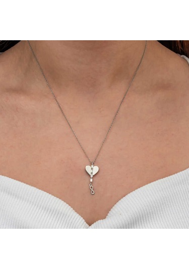 Lucky Life Gümüş Kalpli Sonsuzluk Kadın Kolye Gümüş