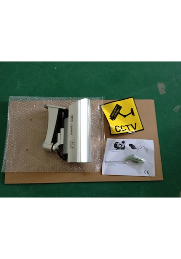 Robotix Gece Görüşlü Görünümlü Ir Caydırıcı Güvenlik Kamerası