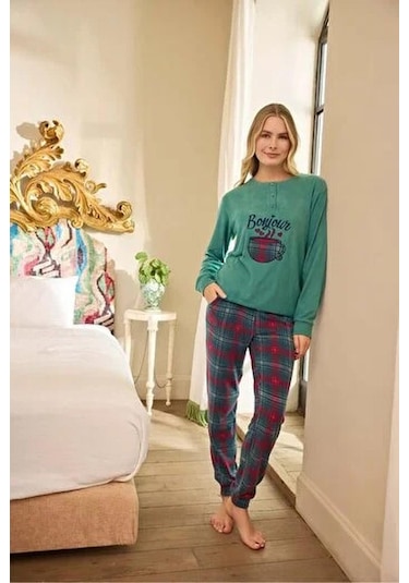 Aydoğan Kadın Düğme Yaka Termal Pijama Takımı 240668y- 1 Adet Yeşil Aydoğan Kadın Düğme Yaka Termal Pijama Takımı 240668y- 1 Adet Yeşil