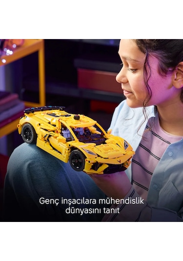 LEGO® Technic Chevrolet Corvette Stingray 42205 - 9 Yaş ve Üzeri Çocuklar için Spor Araba İçeren Oyuncak Yapım Seti (732 Parça)