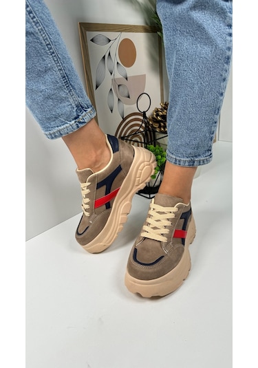 Günlük Kadın Sneaker Kalın Yüksek Taban Bağcıklı Rahat Tiger Şeritli Spor Ayakkabı 032 06-vizon Laci Kırmızı