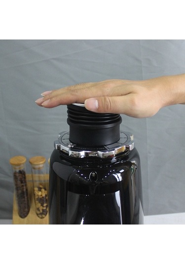 Geeroyoo Siyah Df64 İtalyan Tarzı Kahve Değirmeni - Dar Fıçın, Basınçlı Daraltma, Üfleme Fonksiyonu İle Çöp Temizliği, 900n Gövde Siyah