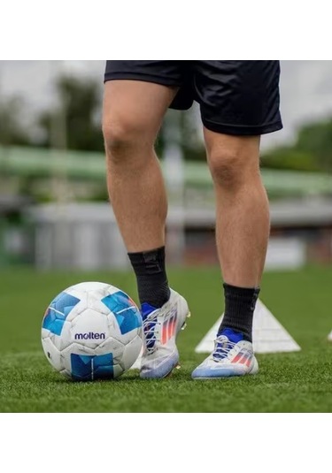 Molten Fıfa Qualıty Pro Sertifikalı Futbol Topu F5n3555-k Beyaz