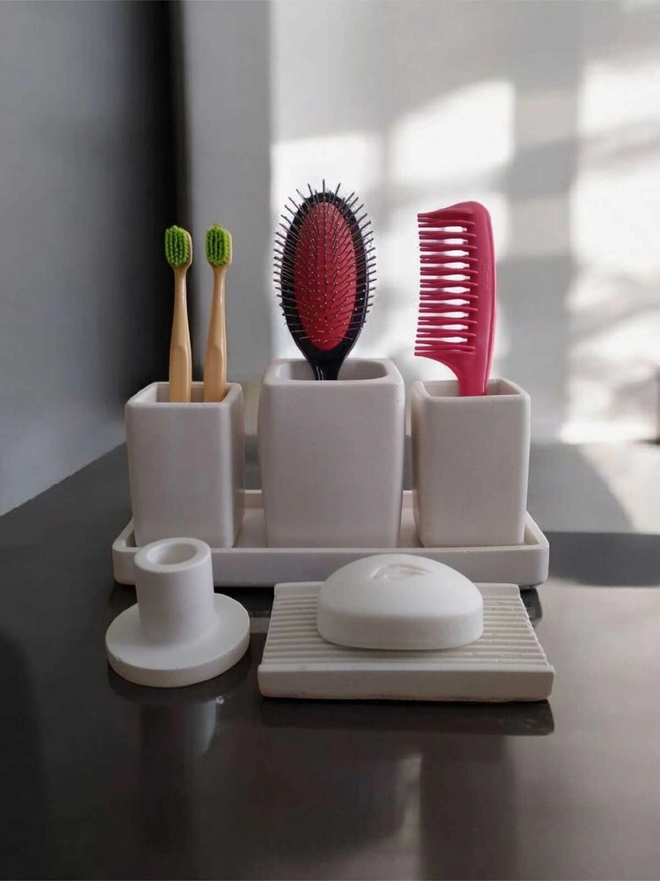 6 Parça Mermer Desen Beton Banyo Seti Diş Fırçalık Tütsülük Mumluk Tepsi Sabunluk Beyaz