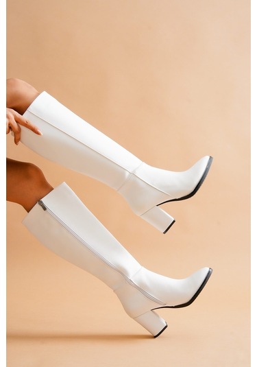 Kleo Beyaz Deri Topuklu 7cm Yanı Fermuarlı Günlük Kullanım Çizme Beyaz