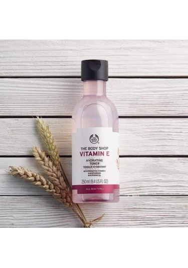 The Body Shop Vitamin E - Nemlendirici Tonik 250 ML