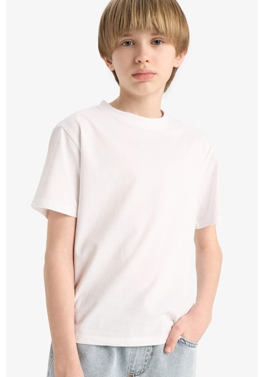 Defacto Erkek Çocuk Bisiklet Yaka Basic Düz Kısa Kollu Tişört K1687a625auwt34 Beyaz Defacto Erkek Çocuk Bisiklet Yaka Basic Düz Kısa Kollu Tişört K1687a625auwt34 Beyaz