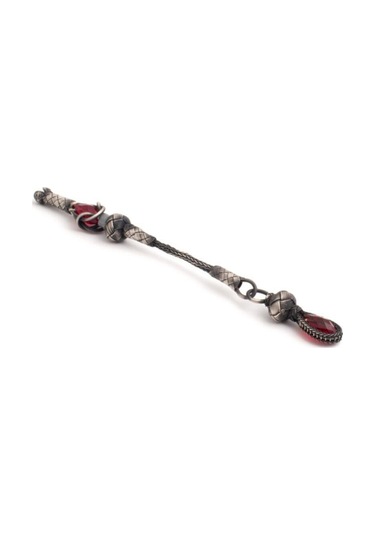 Zamansız Şıklık - Kristal Taşlı Oksitli Gümüş Kazaziye Tekli Tesbih Püskülü