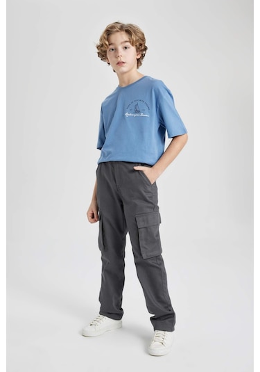 DeFacto Erkek Çocuk Kargo Fit Standart Paça Twill Pantolon B7162A824SPAR58 DeFacto Erkek Çocuk Kargo Fit Standart Paça Twill Pantolon B7162A824SPAR58