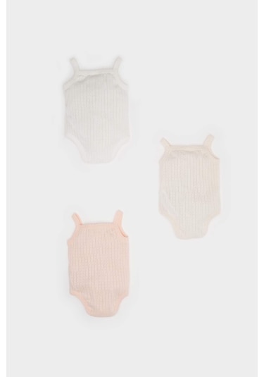 DeFacto Kız Bebek Yenidoğan Kare Yaka 3'lü Askılı Çıtçıtlı Body C4390A525SMPN324