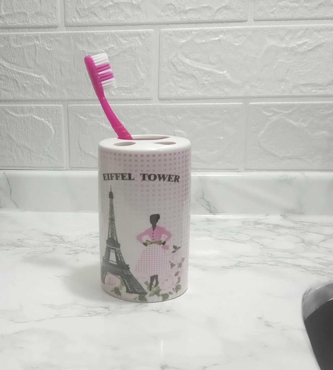 2 Adet Seramik Diş Fırçalık Eyfel Kulesi Model 7x7x11cm Banyo Seti Çok Renkli
