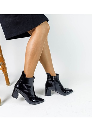 Hakiki Deri Siyah Rugan Fermuarlı Kalın Topuk Kadın Bot Siyah