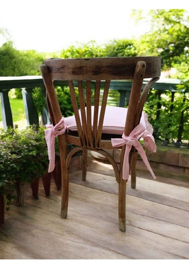 Pembe Fırfırlı Bağcıklı İskandinav Stil Sandalye Minderi Diğer