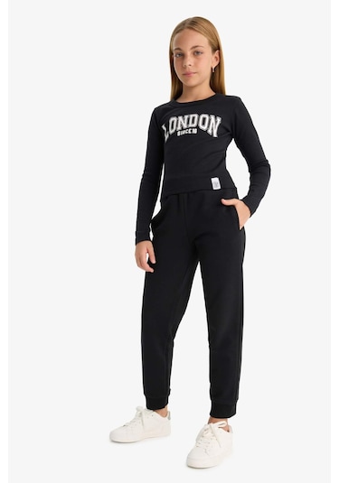 Defacto Standart Fit Basic Düz Beli Lastikli Okul Kız Çocuk Jogger Eşofman Altı Y1226a625aubk81 - Siyah Defacto Standart Fit Basic Düz Beli Lastikli Okul Kız Çocuk Jogger Eşofman Altı Y1226a625aubk81 - Siyah