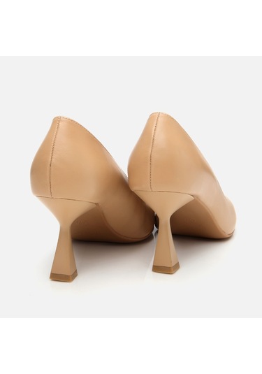 Hotiç Kadın Deri Bej Orta Topuklu Stiletto 01ayh304140a330 Naturel-nude Naturel