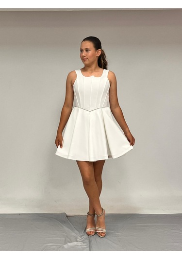 Kız Çocuk Abiye Krem Krep Kısa Bel İnce Şerit Taş Detaylı Taş Kısa Abiye Elbise 10-15 Yaş Krem