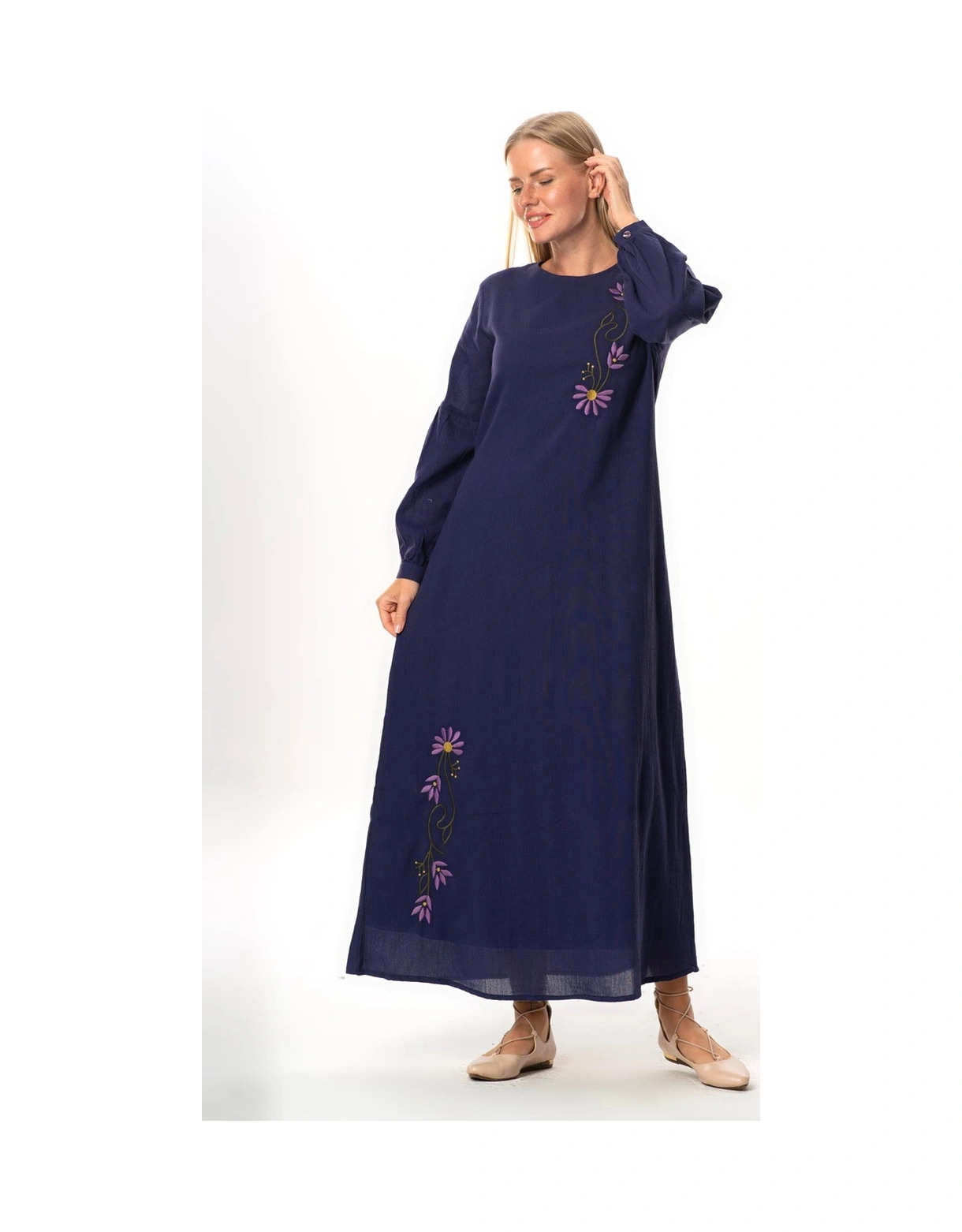 Uzun Kol Şile Bezi Gülşah Bisiklet Yaka Nakışlı Uzun Yazlık Elbise Mor Mor Mor