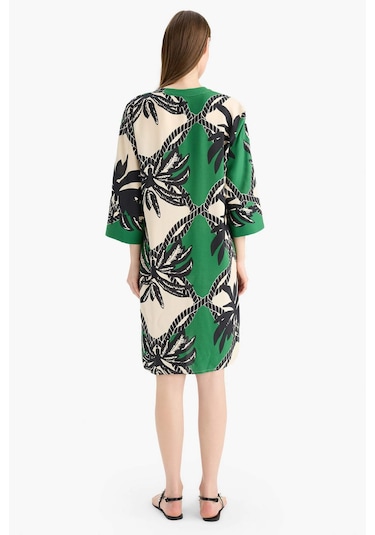 DeFacto 	Regular Fit Desenli Plaj Elbisesi-Fall in Love D0452AX25SMGN512