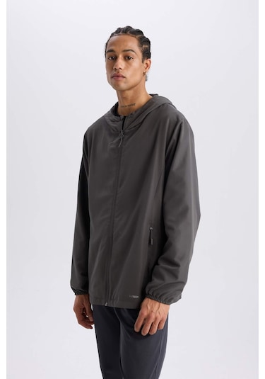 DeFactoFit Su İtici Regular Fit Kapüşonlu File Astarlı Fermuarlı Dokuma Mevsimlik Baharlık Mont D6180AX25SPAR216